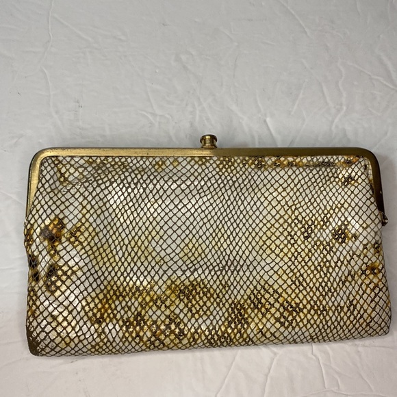 Hobo Lauren gold cream wallet - Picture 2 of 11